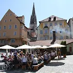 Am Peterstor 3* Regensburg