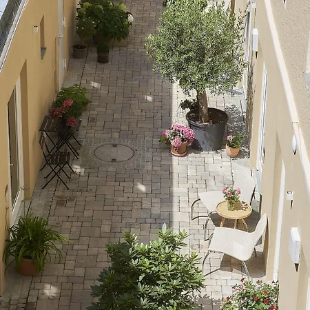 Am Peterstor Hotel 3*