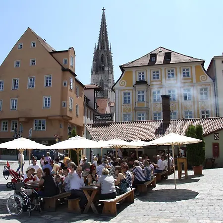 Am Peterstor 3* Řezno