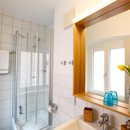 Hotel Am Peterstor 3*