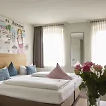 Am Peterstor 3* Regensburg