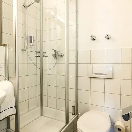 Hotel Am Peterstor 3*