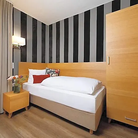 Am Peterstor Hotel 3*