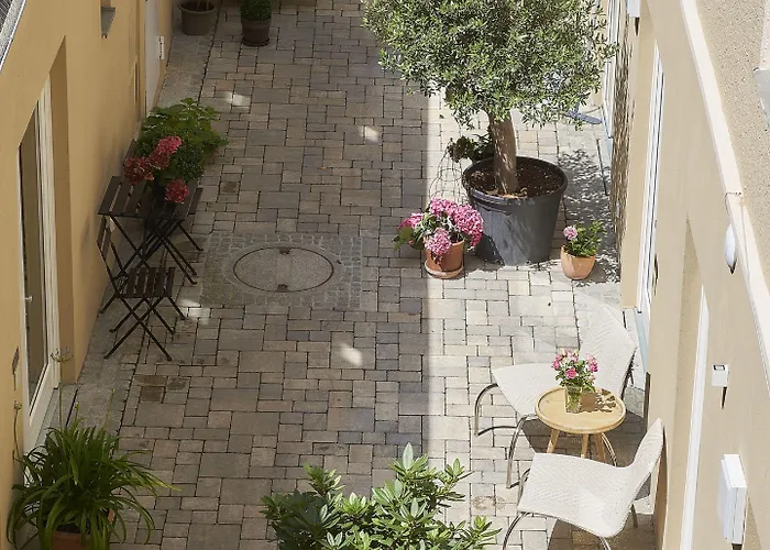 Am Peterstor Otel 3*